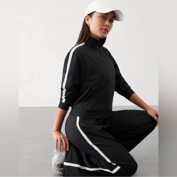 NWT Athleta Finish Line Straight Leg Trendy Track Pant Black/White Size S Tall - Picture 5 of 13